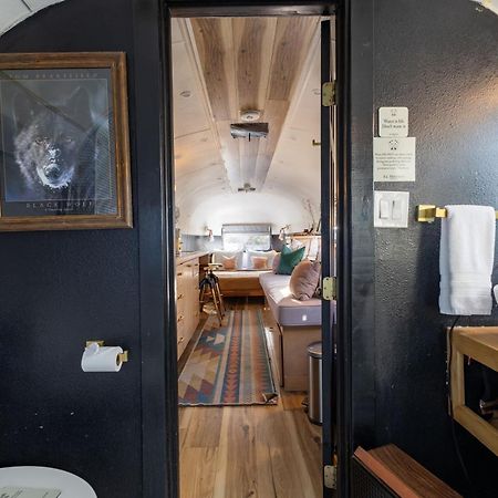 Silver Bullet Airstream at El Mistico Nogal Exterior foto